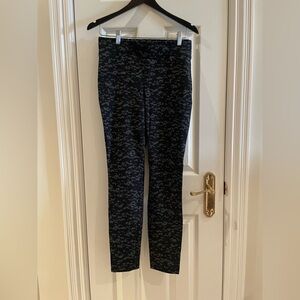Patterned pants